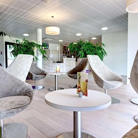 Brit Hotel Vendee Mer Les Achards  Экстерьер фото